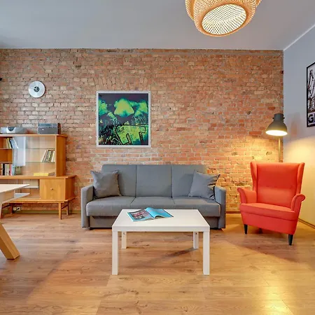 Apartment Center, Art House & Family By Downtown *