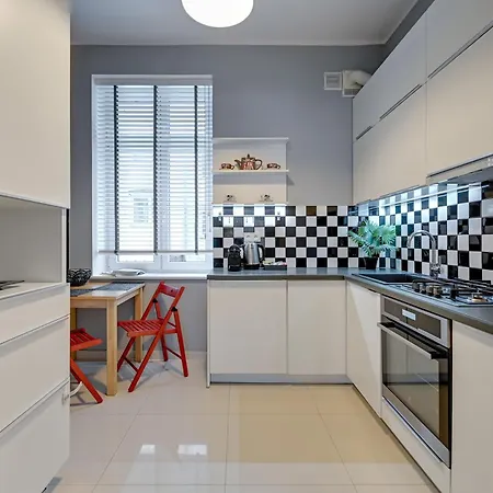 Apartment Center, Art House & Family By Downtown Gdansk