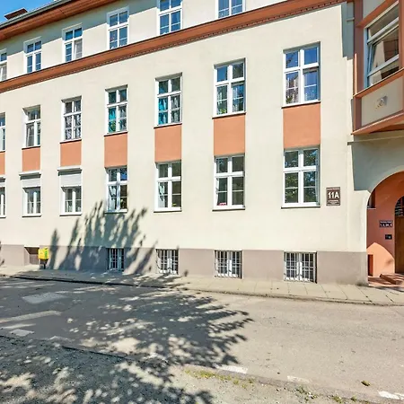 Center, Art House & Family By Downtown * Gdańsk