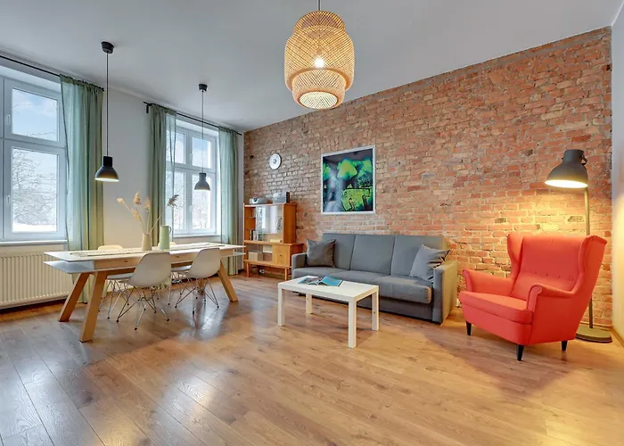 Center, Art House & Family By Downtown * Gdańsk